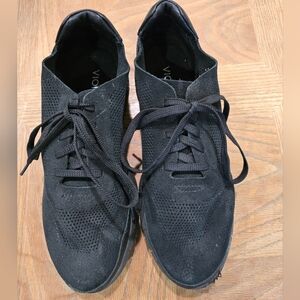 VIONIC Black Men's Sneakers Size 8.5